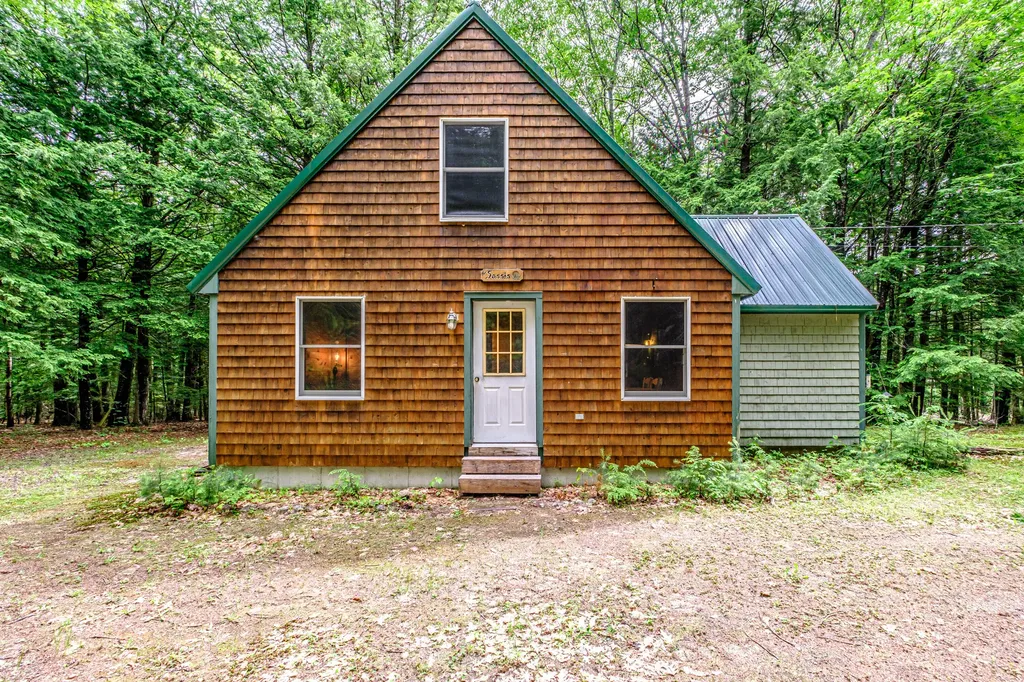 113 Colonial Circle Harrison ME 04040