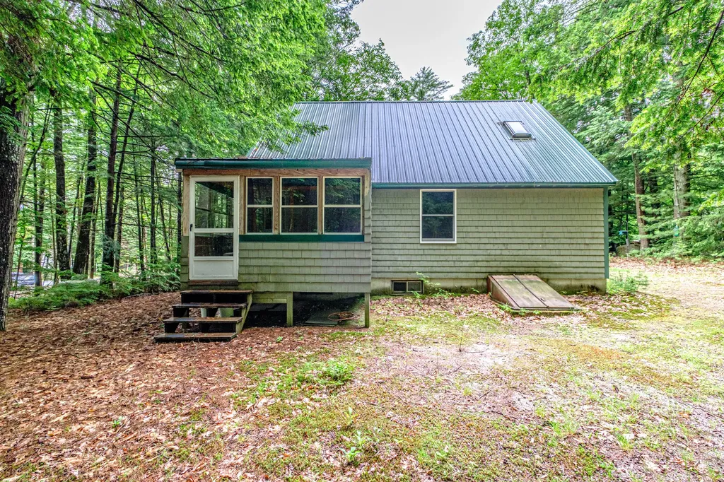 113 Colonial Circle Harrison ME 04040