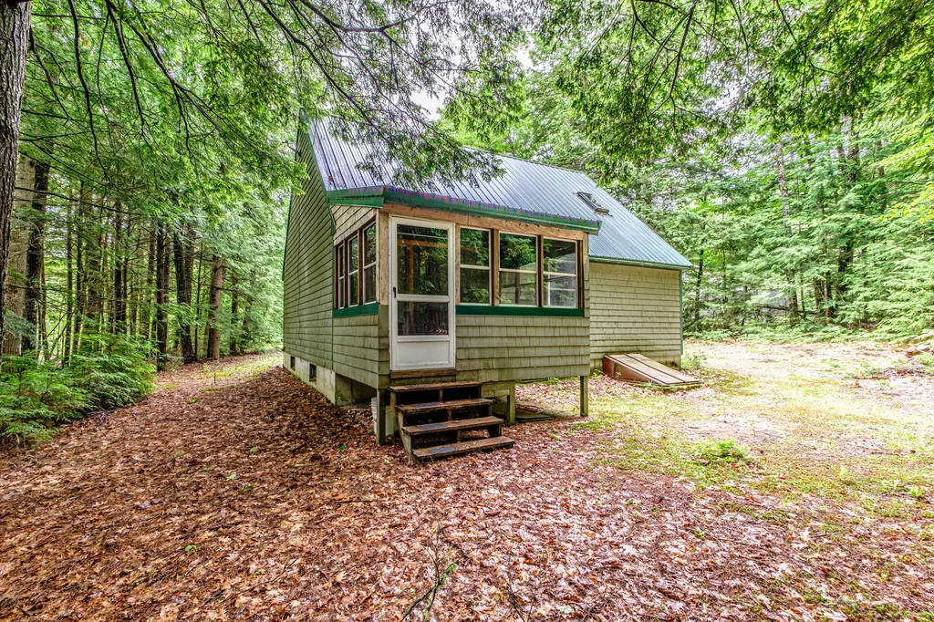 113 Colonial Circle Harrison ME 04040