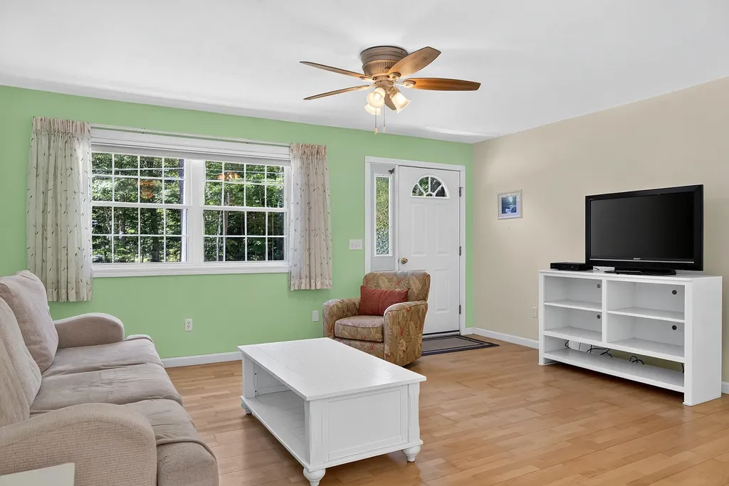 260 Narrows Pond Road Winthrop ME 04364