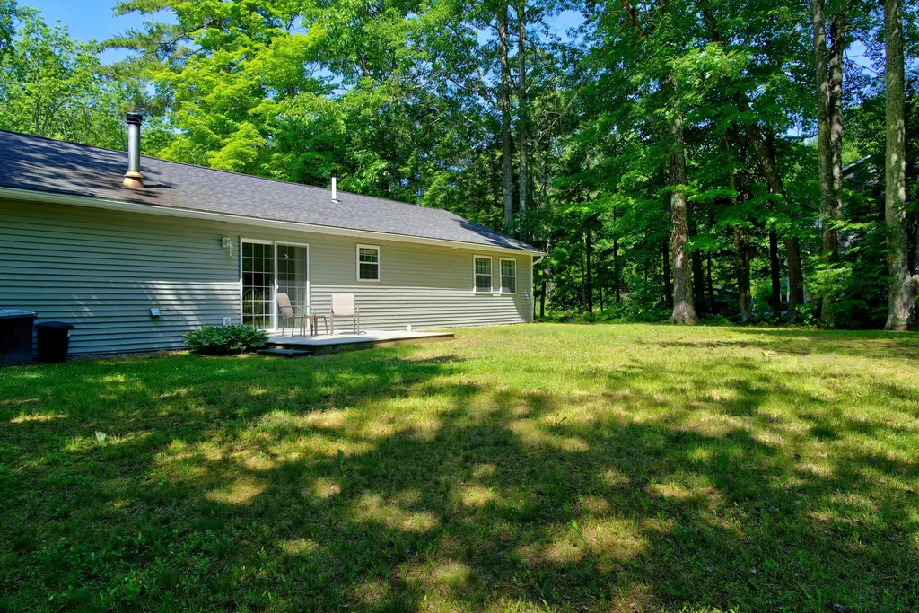 260 Narrows Pond Road Winthrop ME 04364