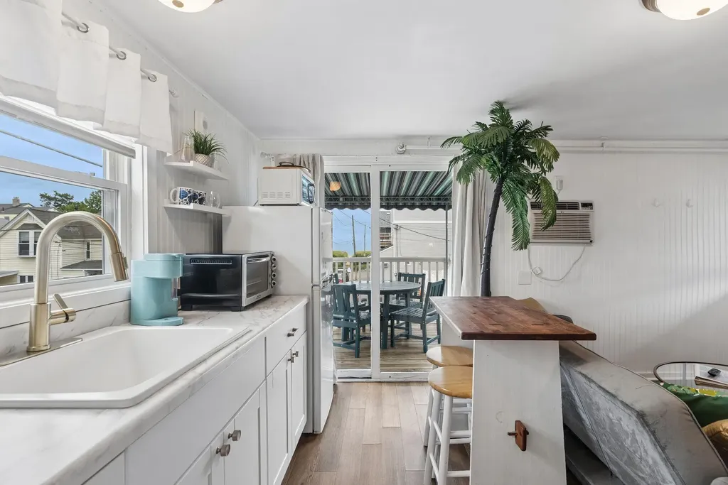 7 Bay Avenue Old Orchard Beach ME 04064