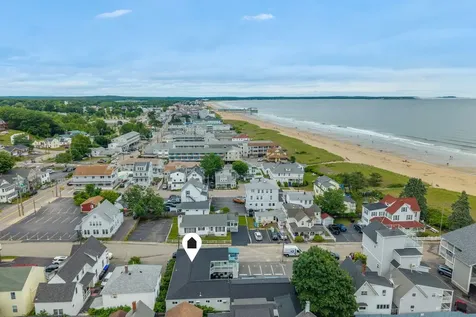 7 Bay Avenue Old Orchard Beach ME 04064