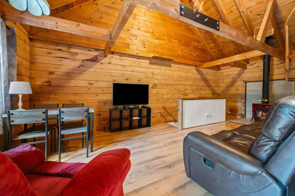 38 Spruce Circle Rangeley ME 04970