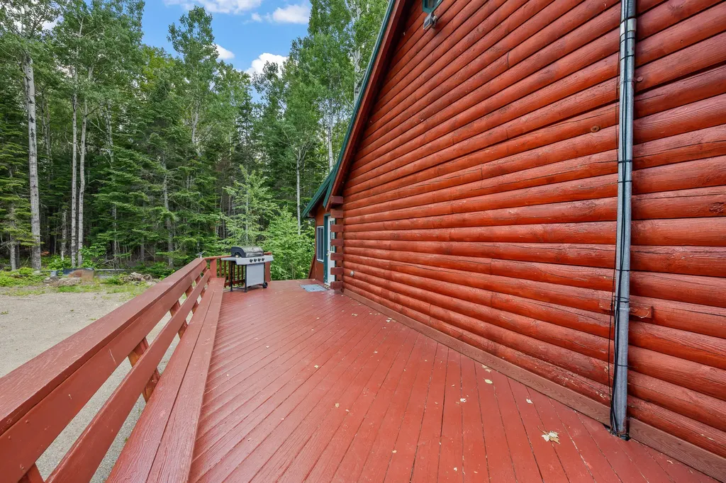 38 Spruce Circle Rangeley ME 04970