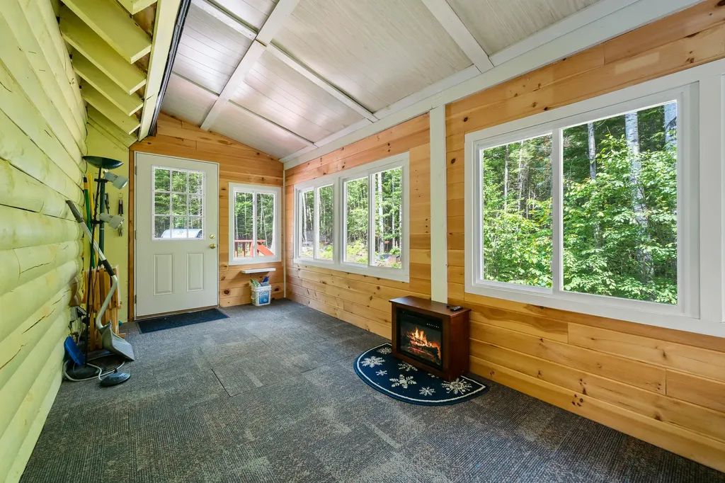 38 Spruce Circle Rangeley ME 04970