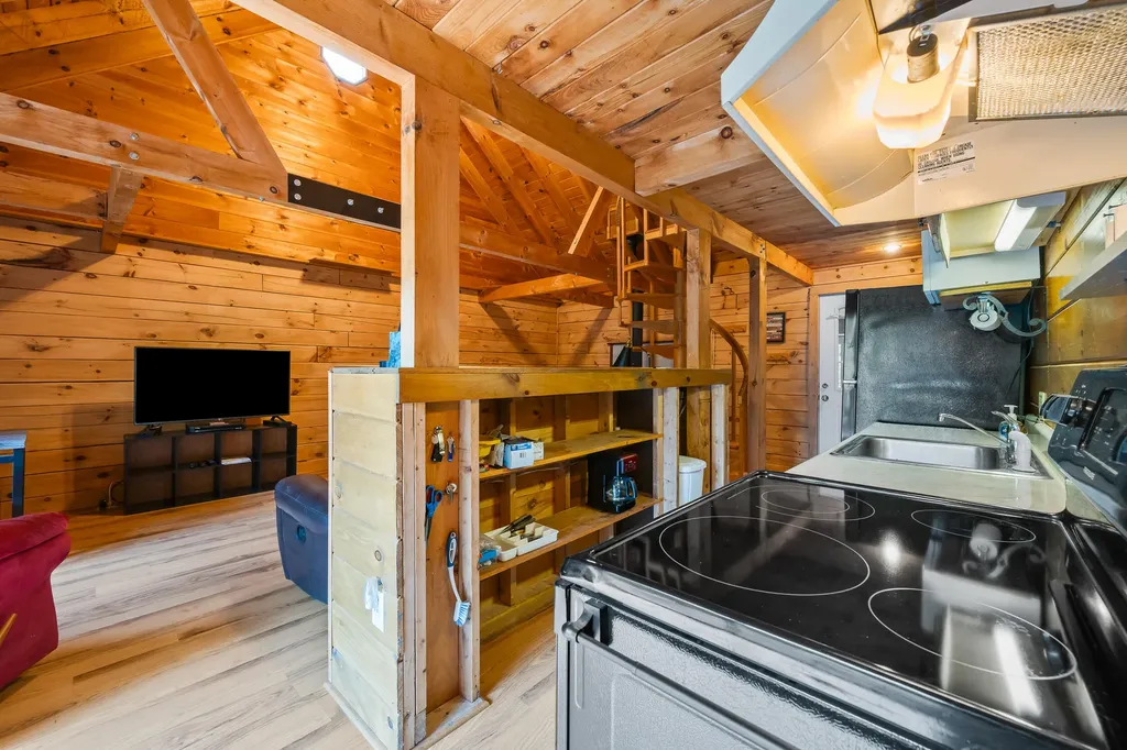 38 Spruce Circle Rangeley ME 04970