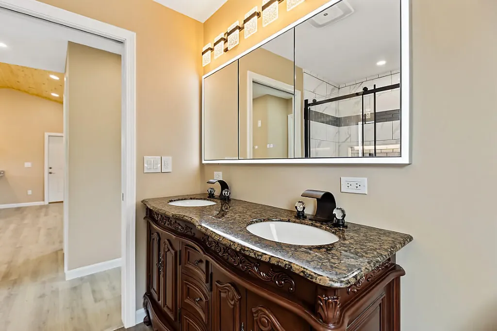 4 Jasmine Lane Waterville ME 04901