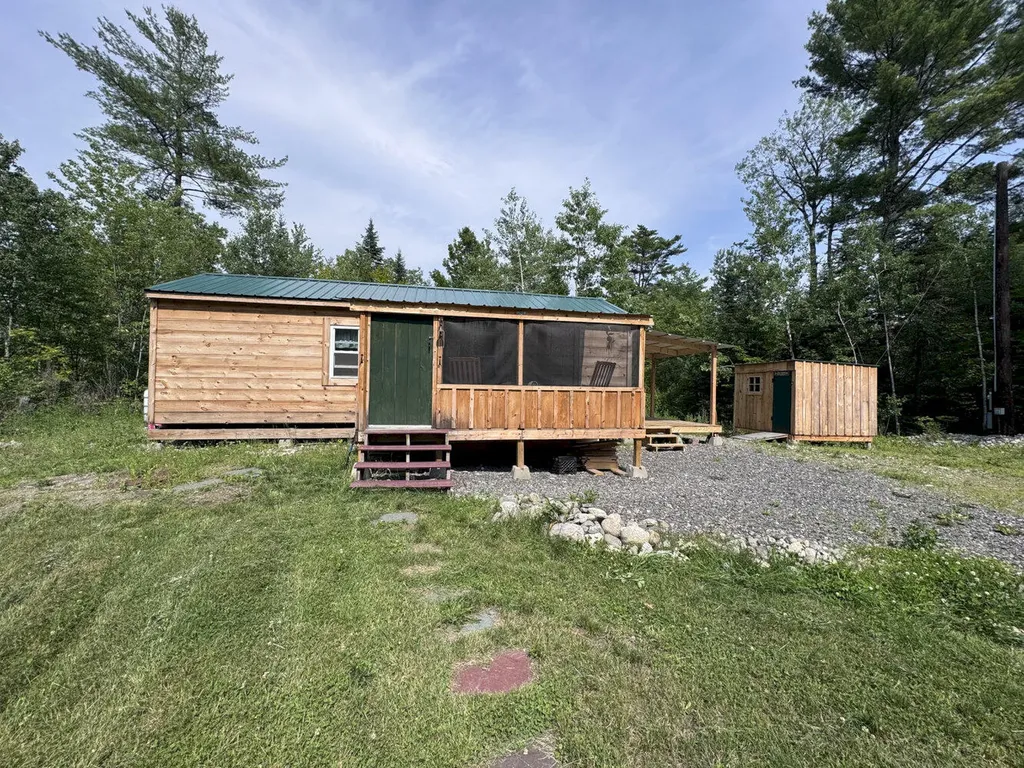 914 Browns Corner Road Cornville ME 04976