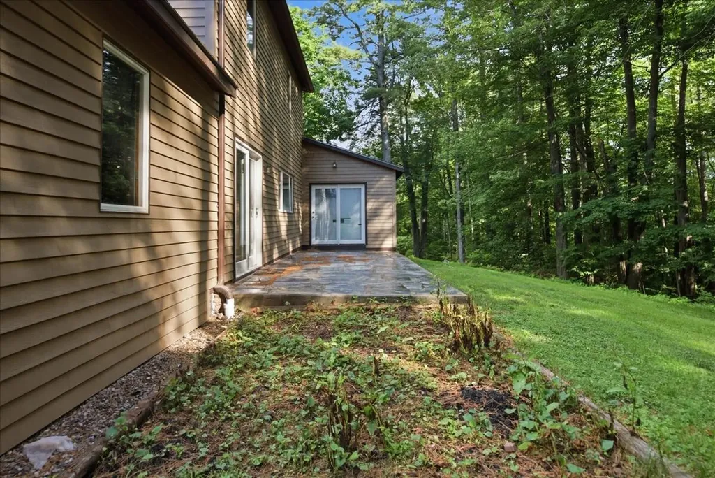 66 Dawes Avenue Auburn ME 04210