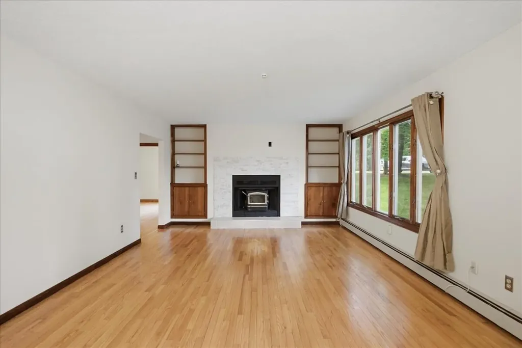 66 Dawes Avenue Auburn ME 04210