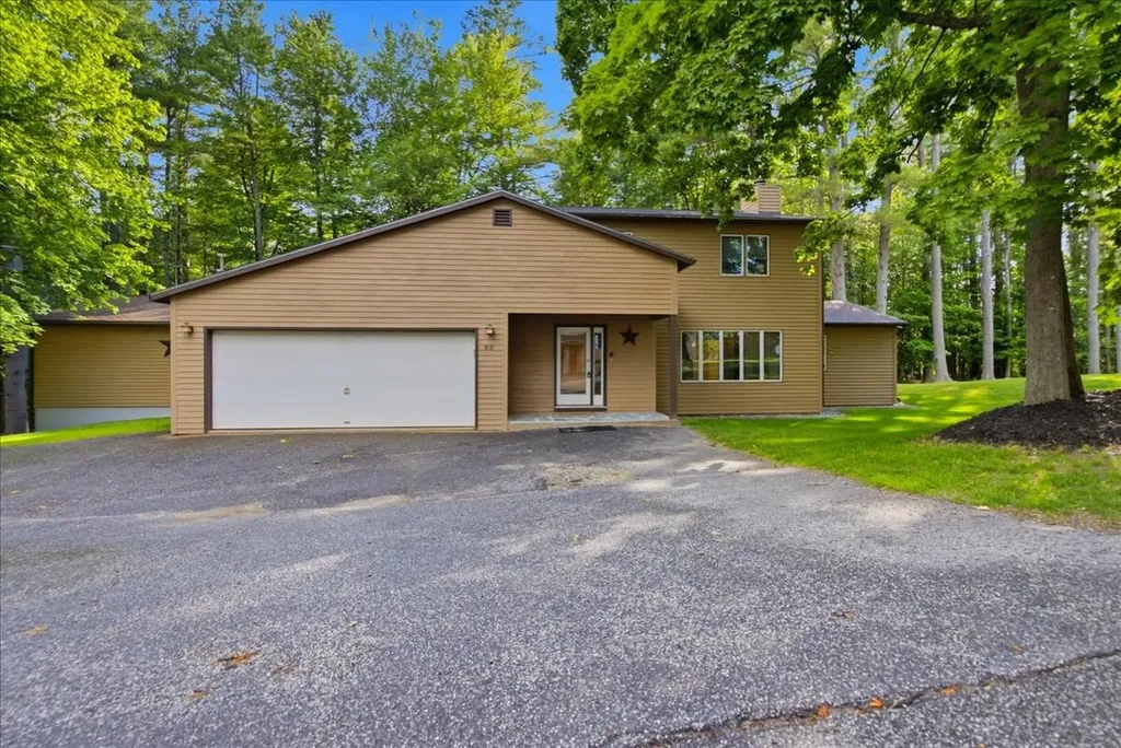66 Dawes Avenue Auburn ME 04210