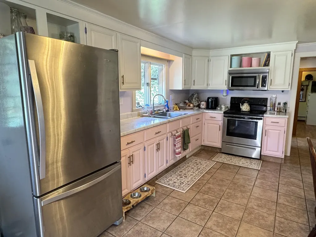 804 Main Road Islesboro ME 04848