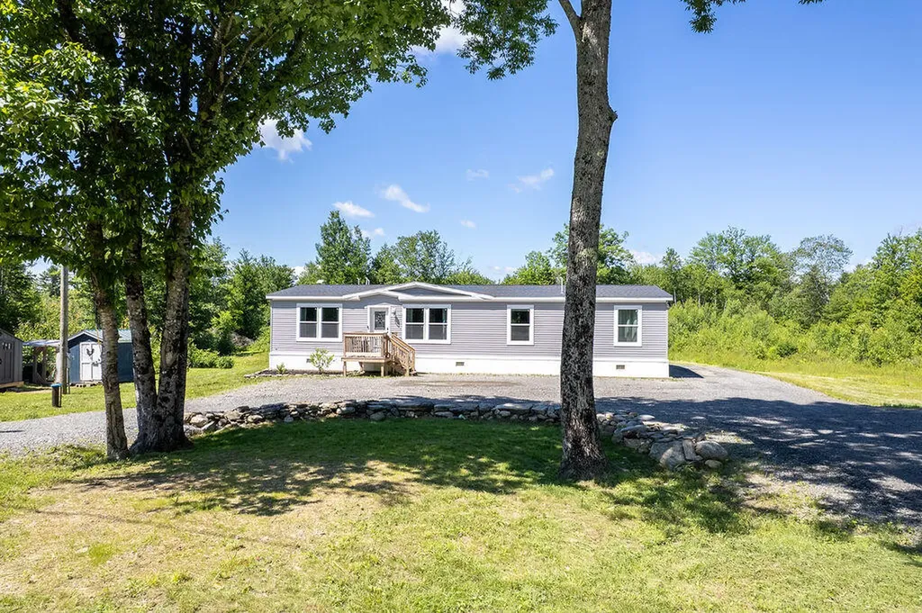 55 Pindo-polara Jefferson ME 04348
