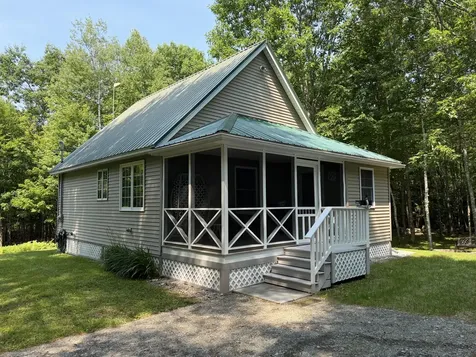 3 Loon Lane Abbot ME 04406