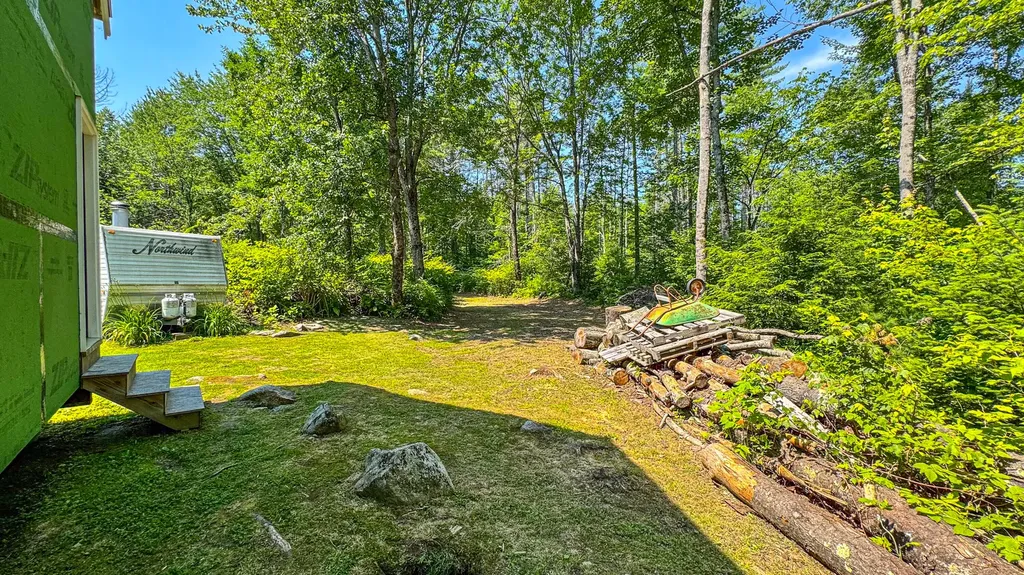 179 S Effingham Road Newfield ME 04095