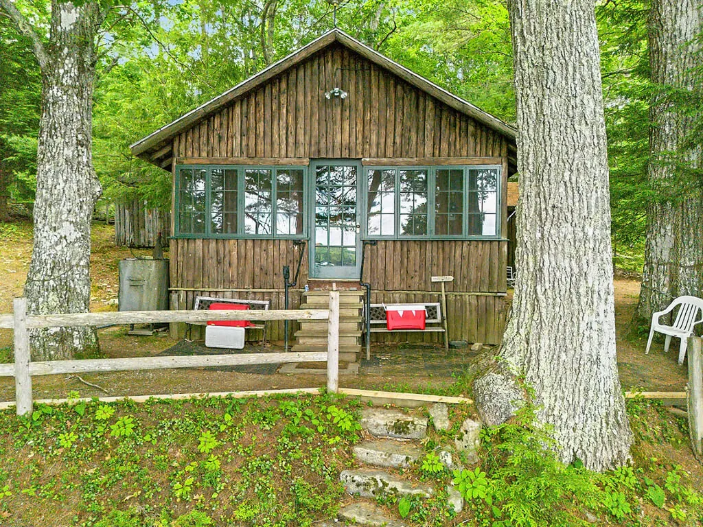 80 Park Lane Vassalboro ME 04989