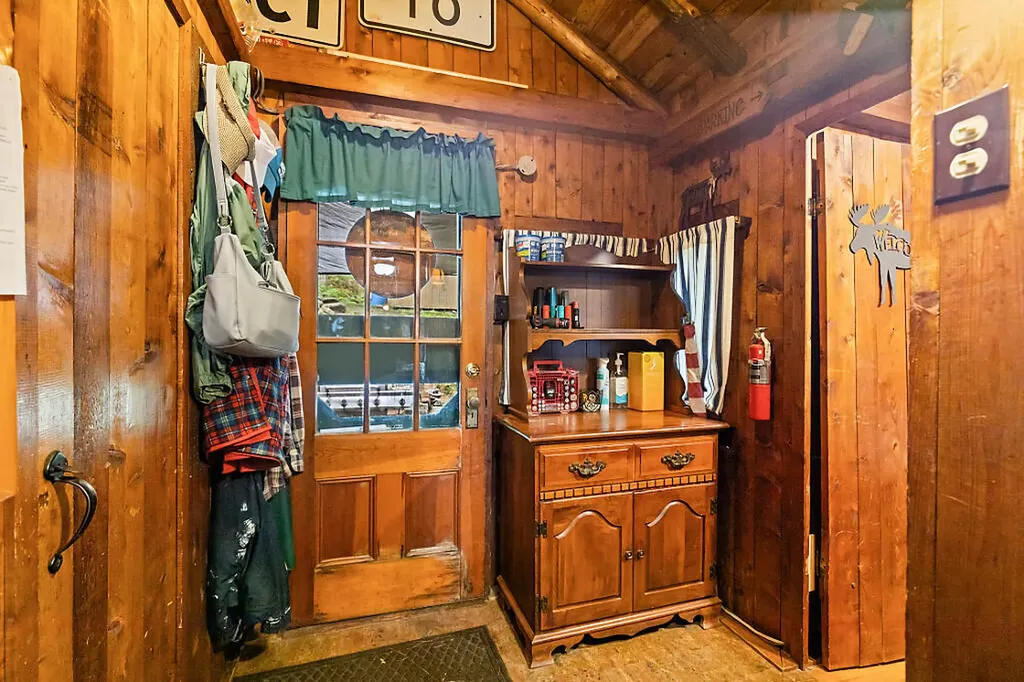 80 Park Lane Vassalboro ME 04989
