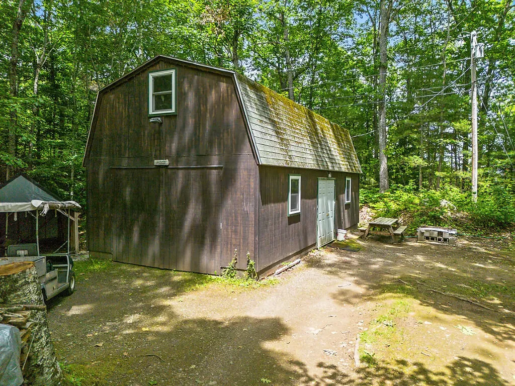 80 Park Lane Vassalboro ME 04989
