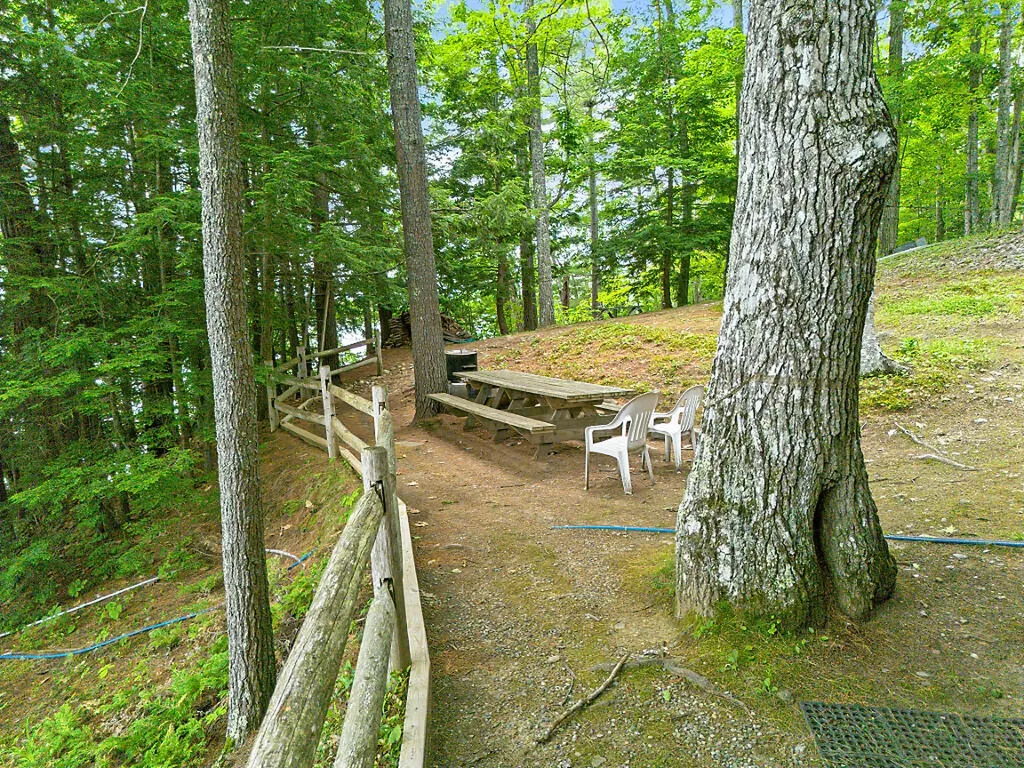 80 Park Lane Vassalboro ME 04989