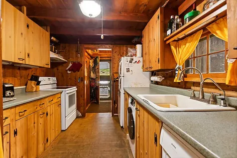 80 Park Lane Vassalboro ME 04989