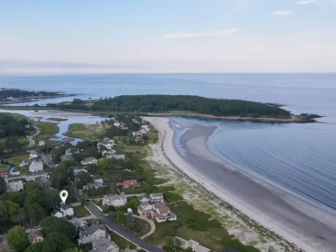 1052 Kings Highway Kennebunkport ME 04046