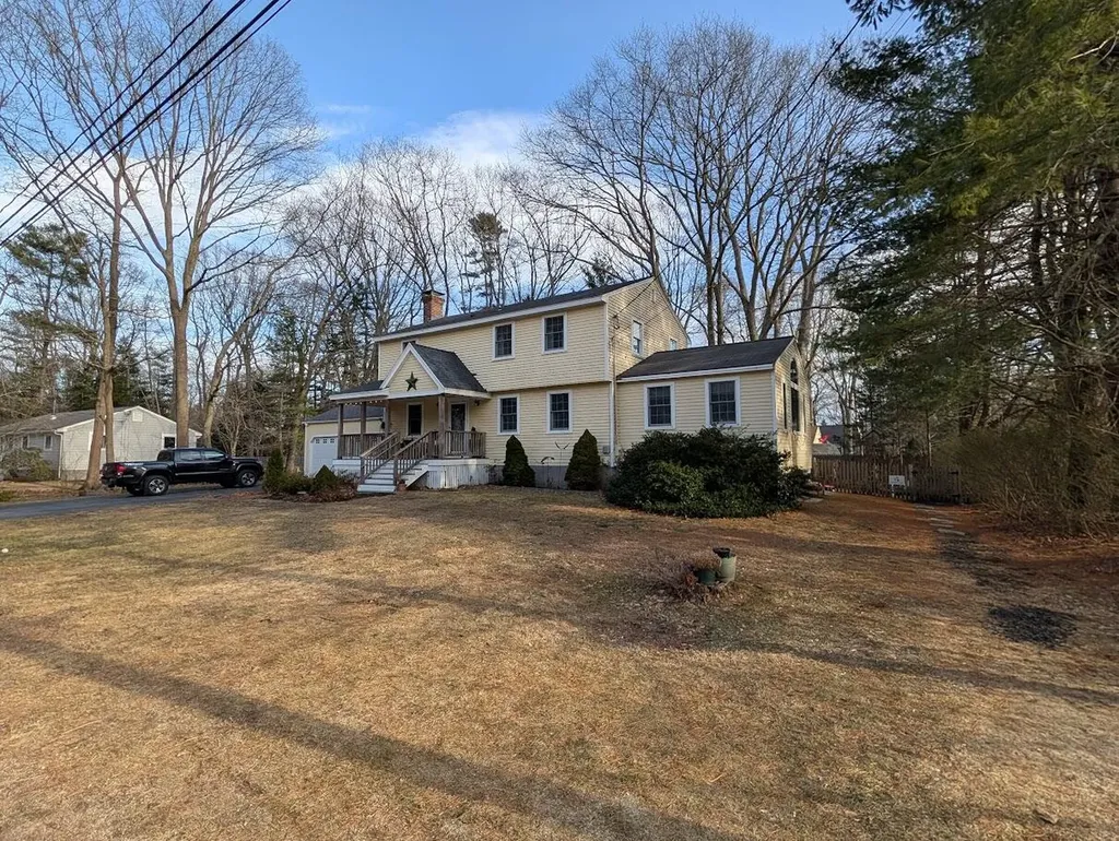 1 Bayberry Lane Cape Elizabeth ME 04107