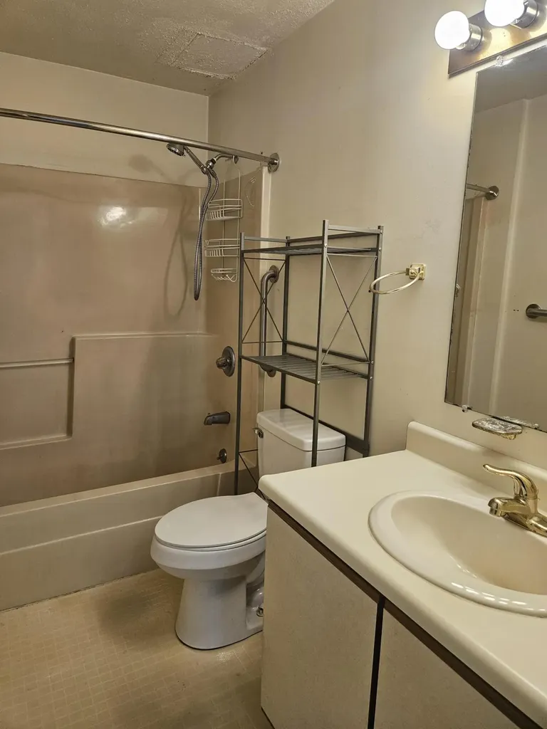 6 Lupine Lane Bath ME 04530