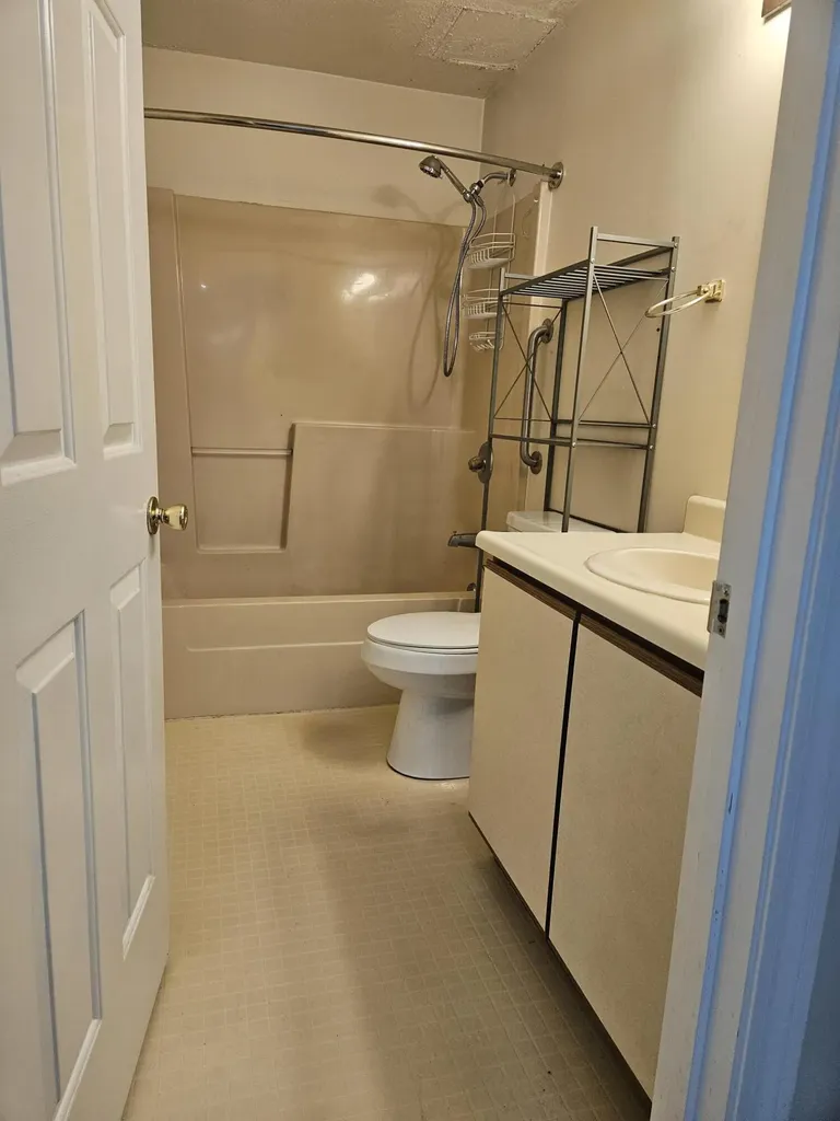 6 Lupine Lane Bath ME 04530