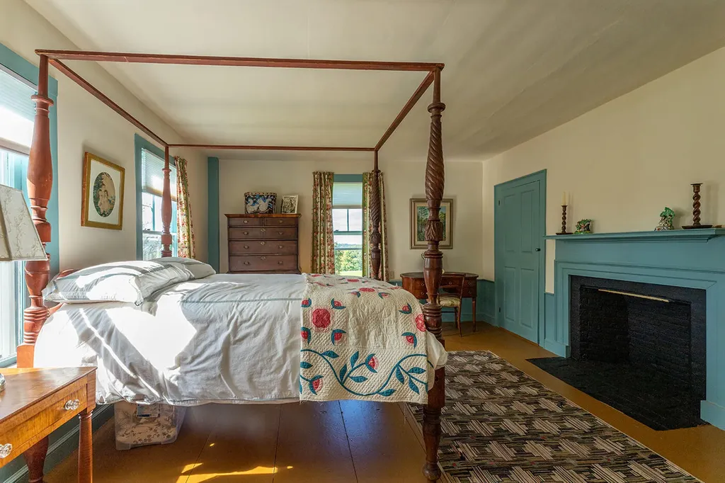 174 Barrett Hill Road Union ME 04862