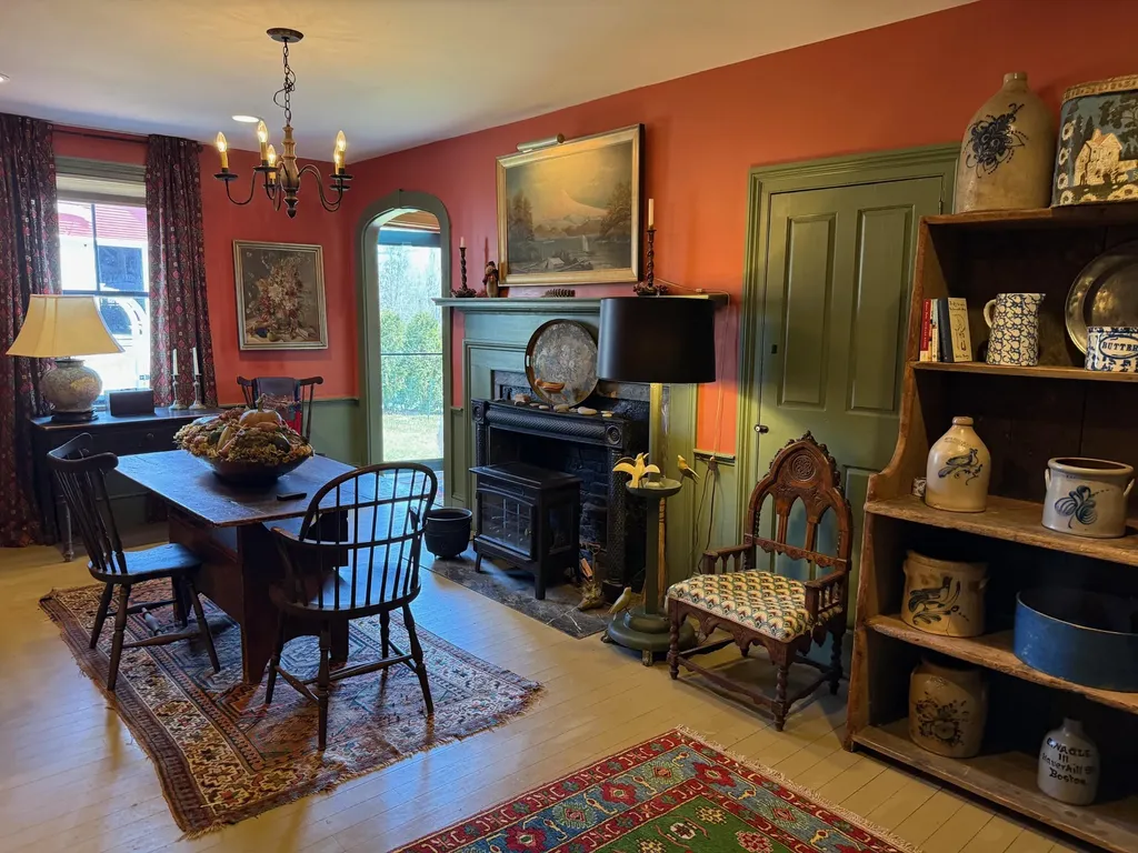 174 Barrett Hill Road Union ME 04862