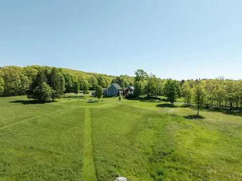 174 Barrett Hill Road Union ME 04862