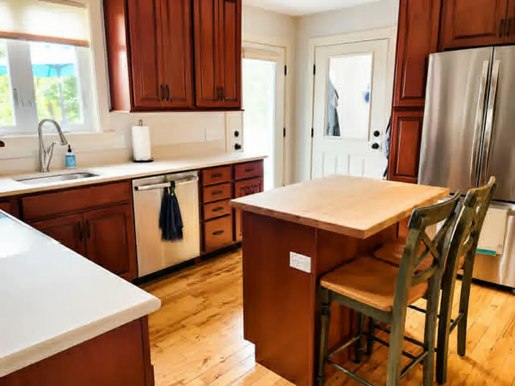 5 Horseshoe Lane Hampden ME 04444