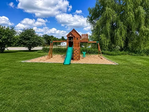 5 Horseshoe Lane Hampden ME 04444