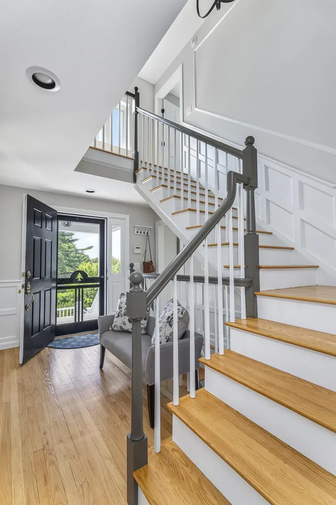 4 Ledge Road Cumberland ME 04110