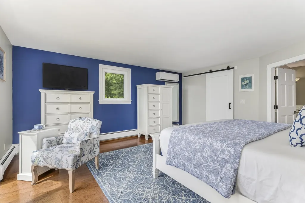 4 Ledge Road Cumberland ME 04110