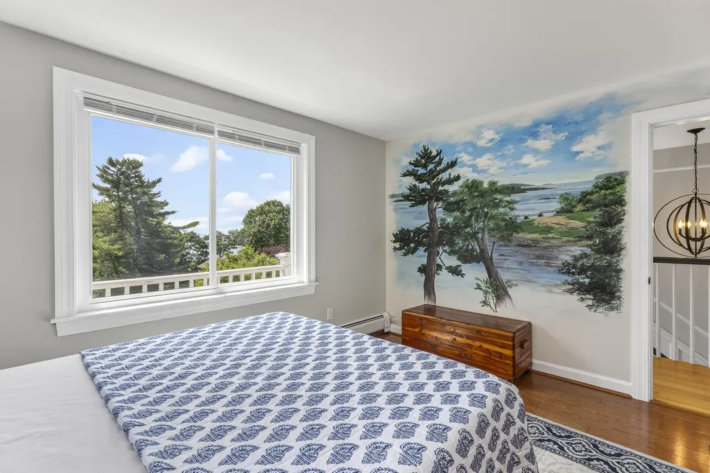 4 Ledge Road Cumberland ME 04110