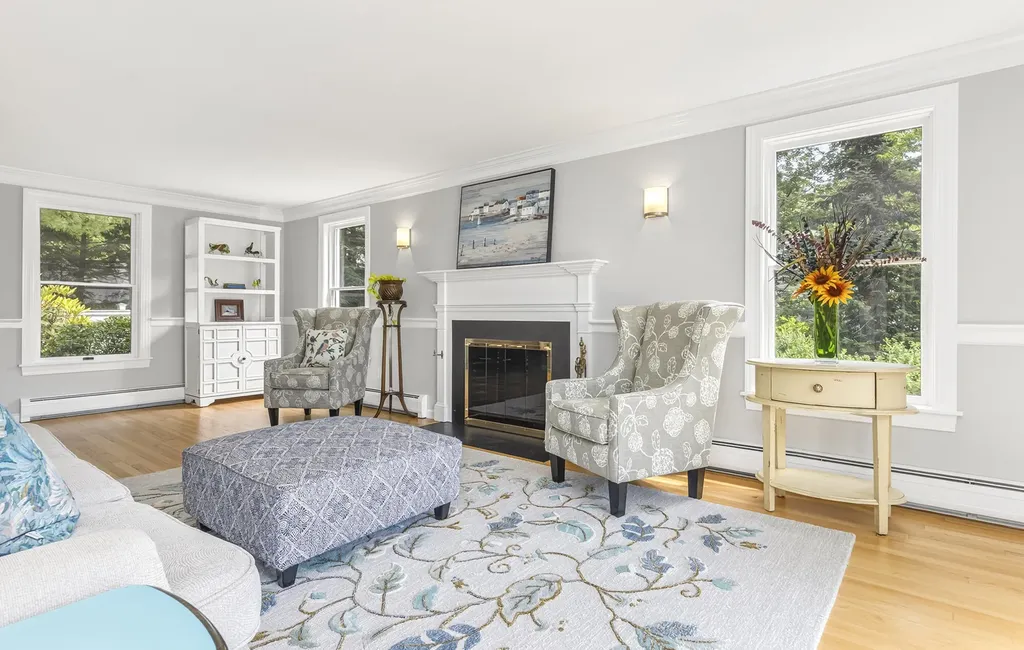 4 Ledge Road Cumberland ME 04110