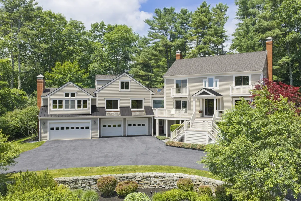 4 Ledge Road Cumberland ME 04110