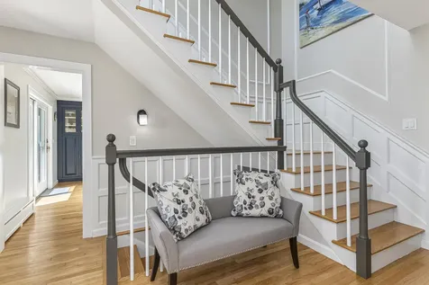 4 Ledge Road Cumberland ME 04110