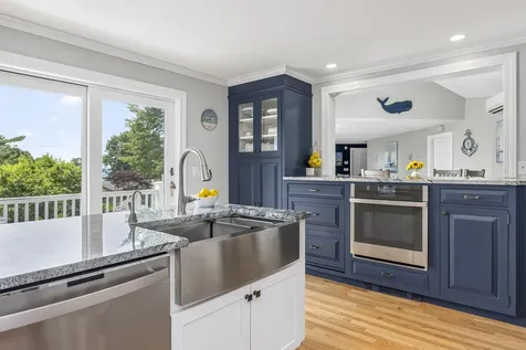 4 Ledge Road Cumberland ME 04110