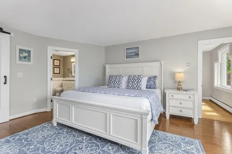 4 Ledge Road Cumberland ME 04110