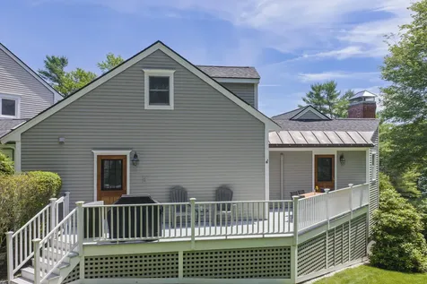 4 Ledge Road Cumberland ME 04110