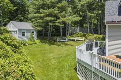 4 Ledge Road Cumberland ME 04110
