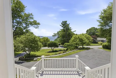 4 Ledge Road Cumberland ME 04110