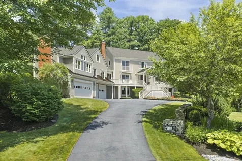 4 Ledge Road Cumberland ME 04110