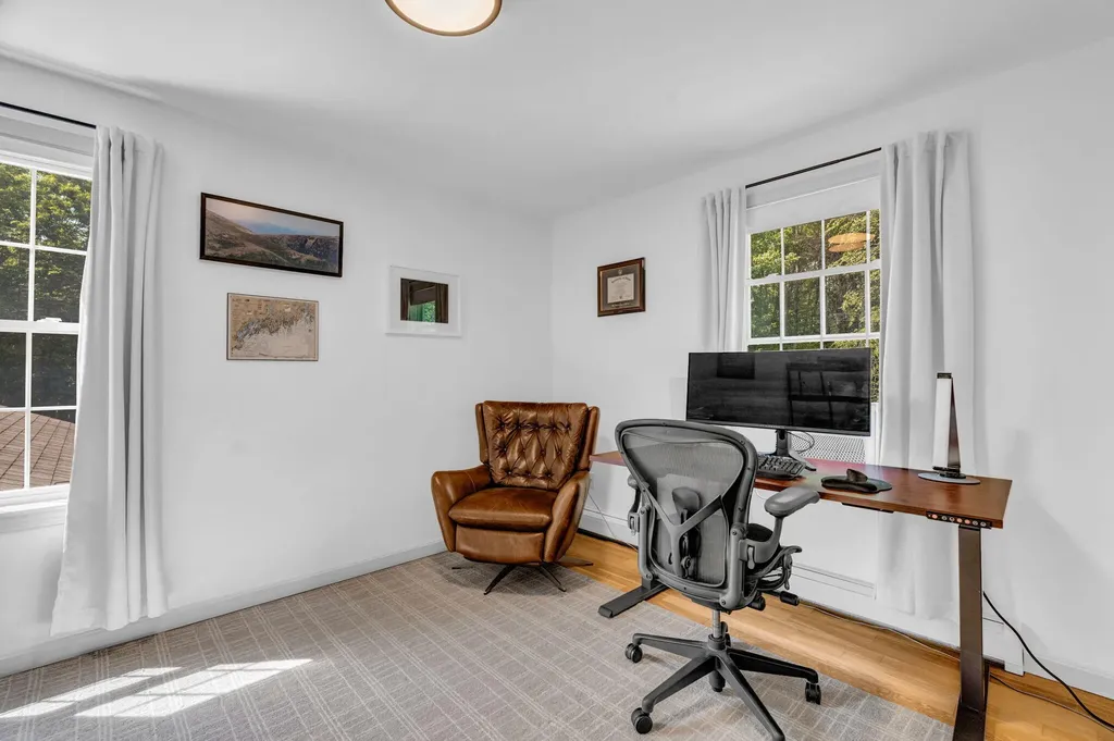 10 Friendship Drive Gray ME 04039