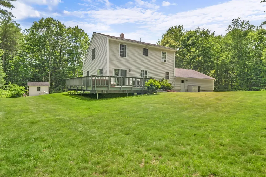 10 Friendship Drive Gray ME 04039