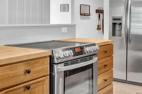 10 Friendship Drive Gray ME 04039