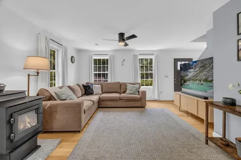 10 Friendship Drive Gray ME 04039